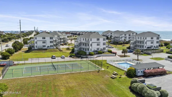 $525,000 | 2901 Pointe W Drive, Unit A1, Emerald Isle, NC 28594