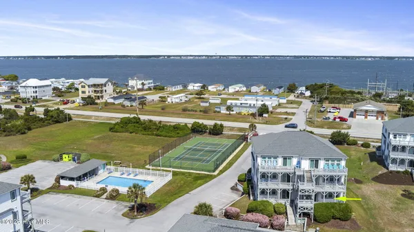 $525,000 | 2901 Pointe W Drive, Unit A1, Emerald Isle, NC 28594