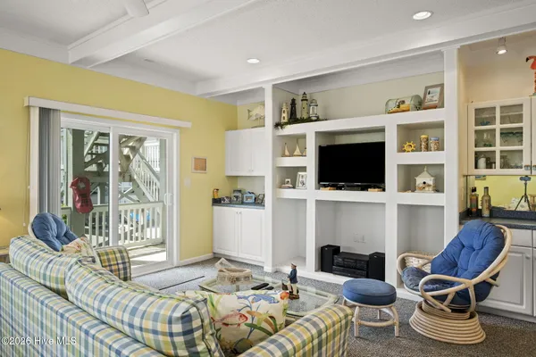 $525,000 | 2901 Pointe W Drive, Unit A1, Emerald Isle, NC 28594