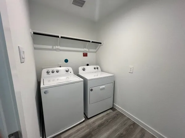 $2,395 | 3220 Crown Gate Drive, Houston, TX 77047