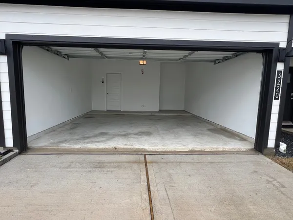 $2,395 | 3220 Crown Gate Drive, Houston, TX 77047