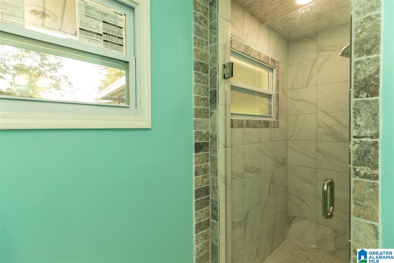 1813 Briar Meadow Road Birmingham, AL 35210 - Photo 28 of 33