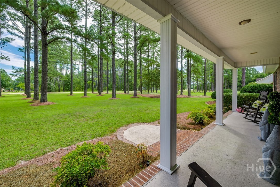 111 Dixie Drive Springfield, GA 31329 - Photo 4 of 57