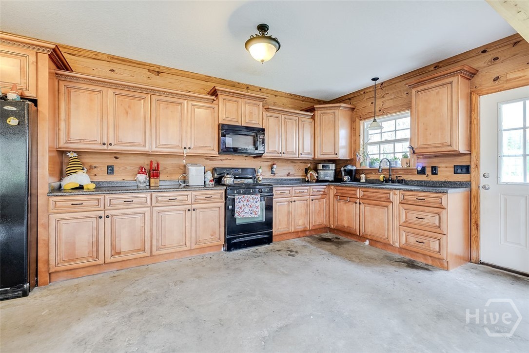 111 Dixie Drive Springfield, GA 31329 - Photo 47 of 57