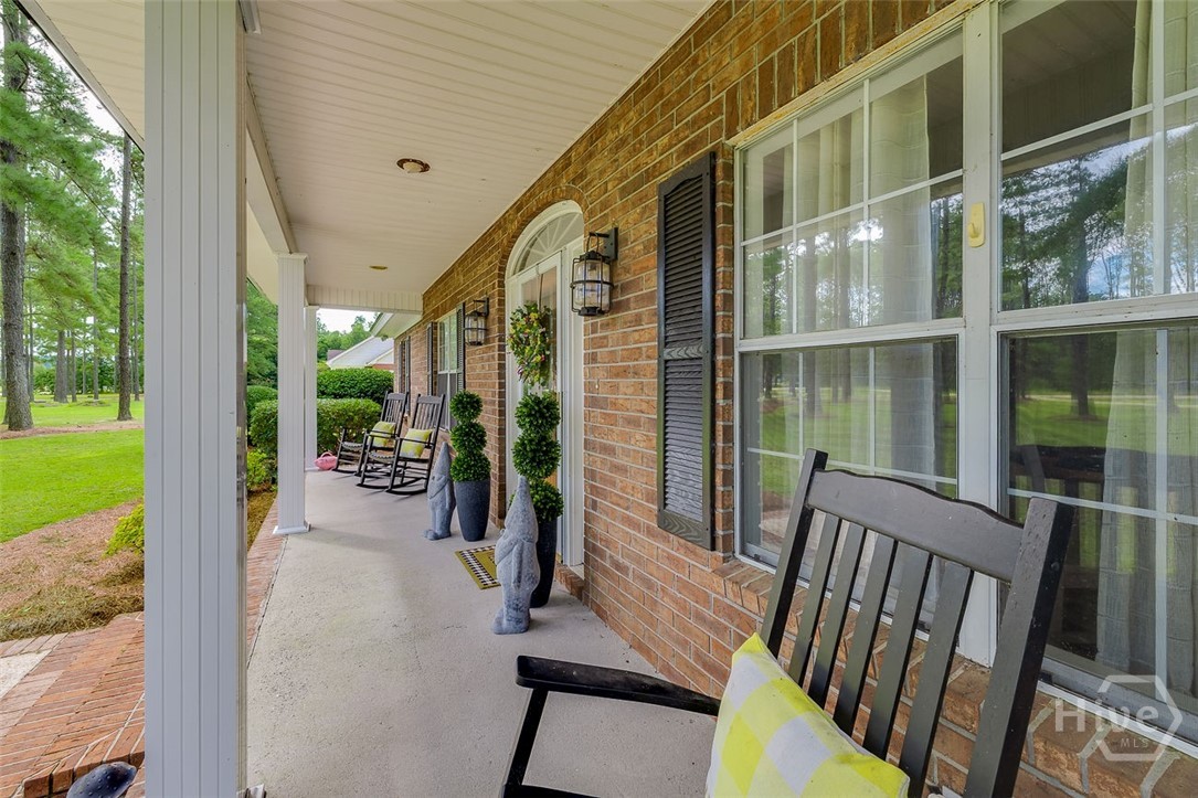 111 Dixie Drive Springfield, GA 31329 - Photo 5 of 57