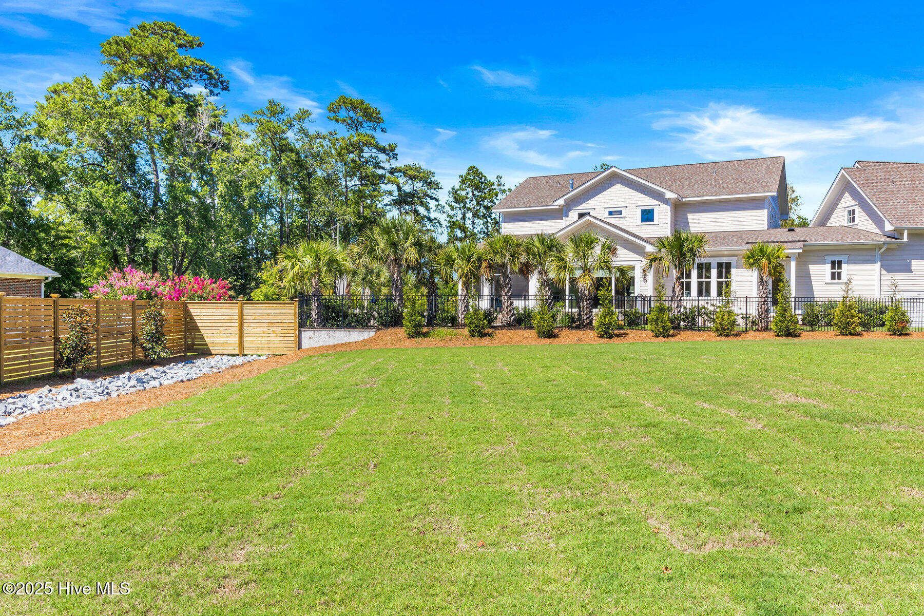 404 East Blackbeard Road Wilmington, NC 28409 - Photo 52 of 67 052_404_east_blackbeard_road-52_38