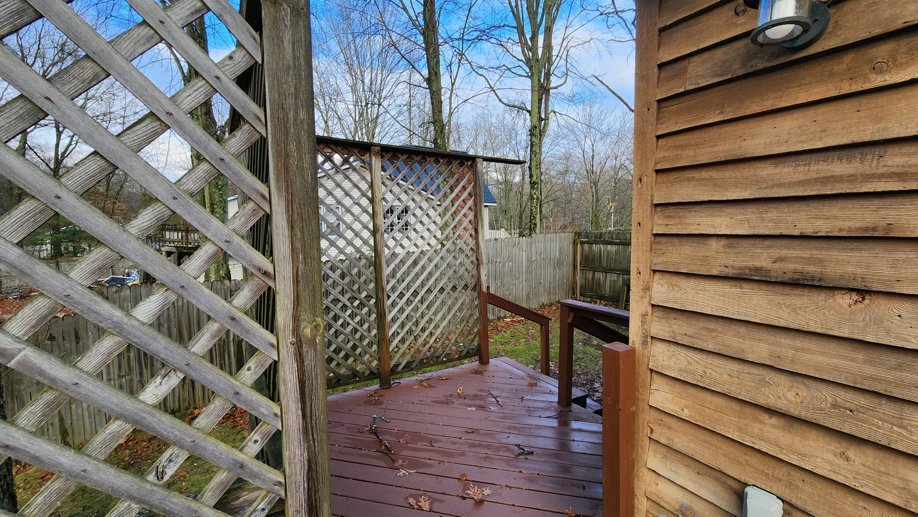 1481 North Peterson Road Muskegon, MI 49445 - Photo 26 of 28 Side Yard Deck