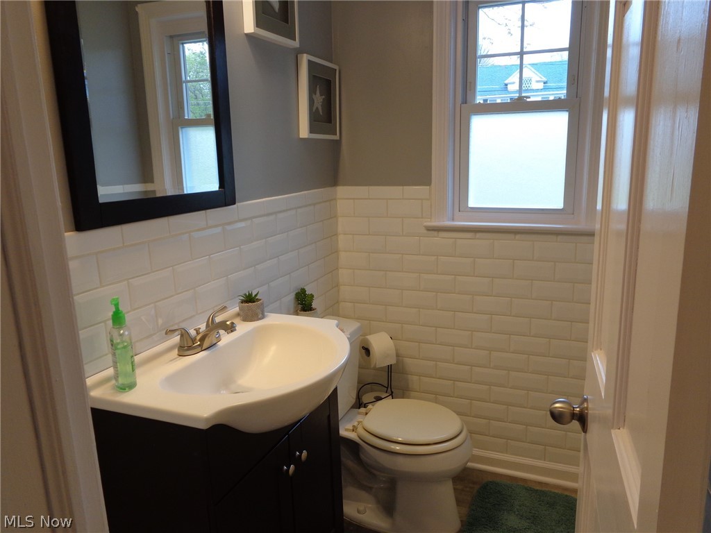 2560 Hillside Road Independence, OH 44131 - Photo 16 of 32 Gallery Image 16