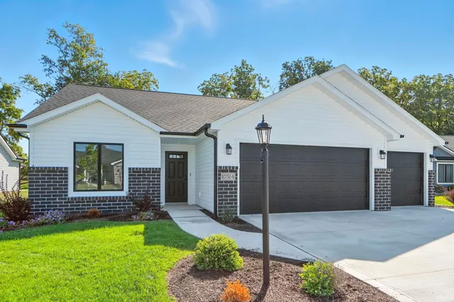 $368,900 | 15524 Impala Drive, Huntertown, IN 46748