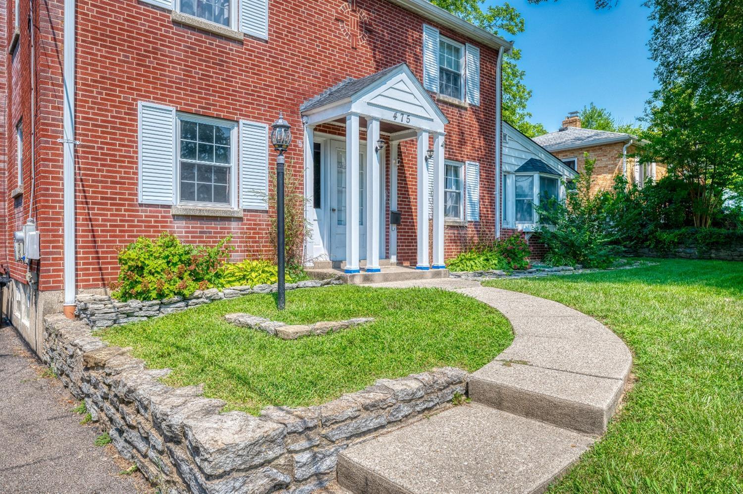 475 Samoht Ridge Road Cincinnati, OH 45238 - Photo 2 of 25 Gallery Image 2