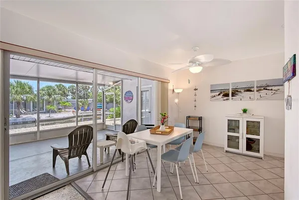 $949,000 | 385 Avenida Madera, Sarasota, FL 34242