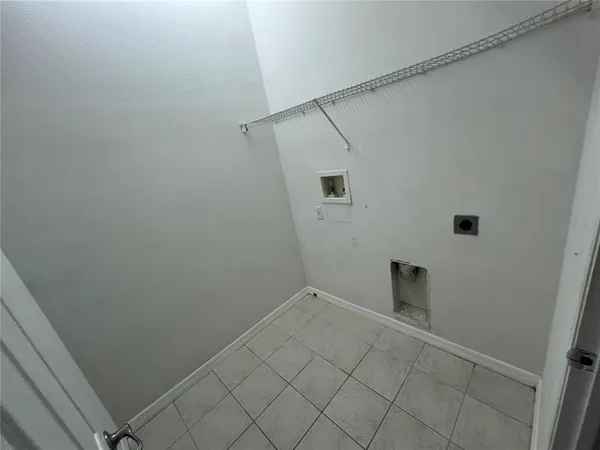 $2,450 | 6854 47th Way North, Pinellas Park, FL 33781