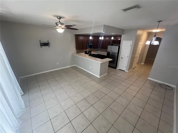 $2,450 | 6854 47th Way North, Pinellas Park, FL 33781