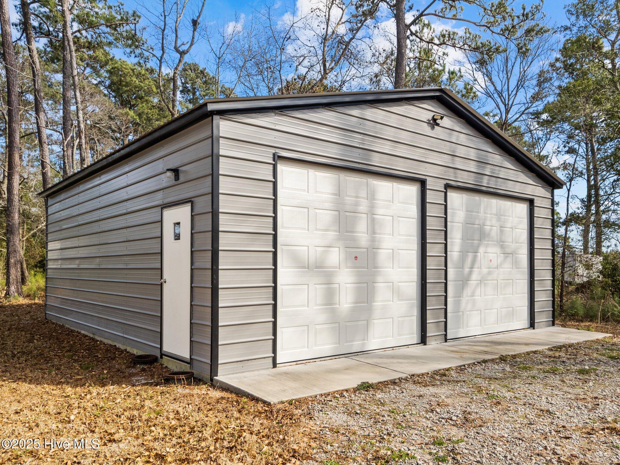 687 Holly Ridge Road Holly Ridge, NC 28445 - Photo 2 of 44 30-web-or-mls-P1270463