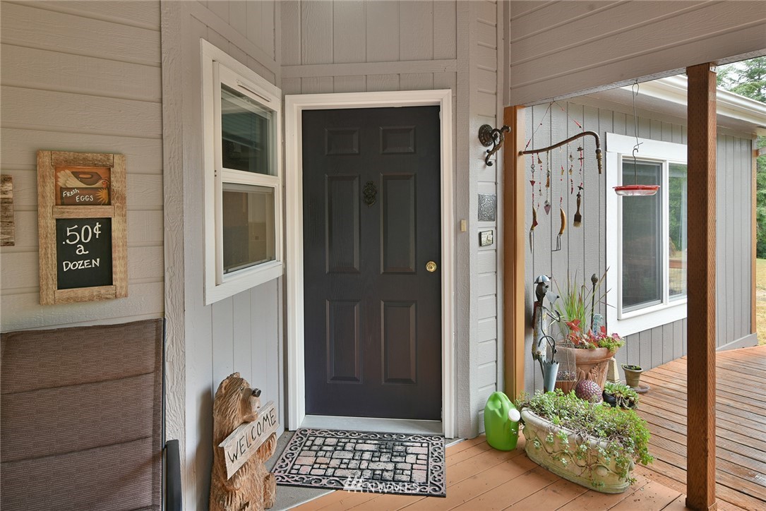 33 East Toandos Road Quilcene, WA 98376 - Photo 3 of 40