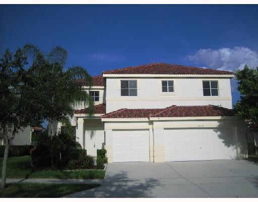 3898 Falcon Ridge Circle Weston, FL 33331 - Photo 1 of 7 Exterior Front