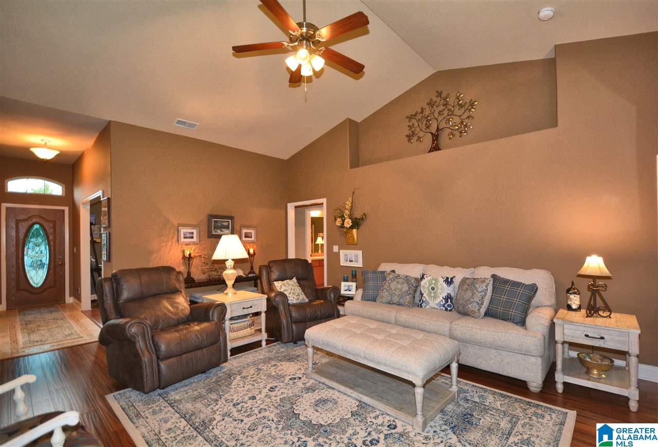 309 Golden Meadows Place Alabaster, AL 35007 - Photo 10 of 41