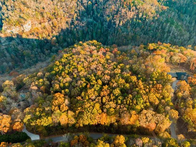 $375,000 | 2272 Little Bend Road, Signal Mountain, TN 37377