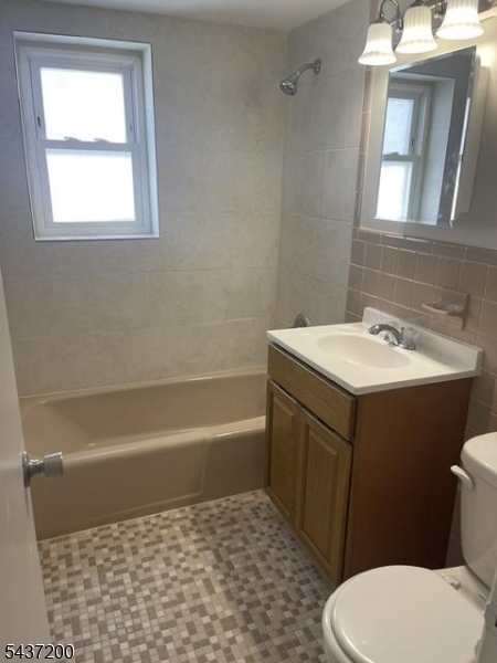 279 Chestnut Street, Unit 3 Nutley, NJ 07110 - Photo 9 of 12