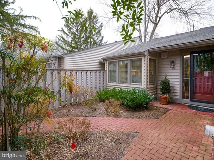 $595,000 | 219 Chandler Drive, West Chester, PA 19380