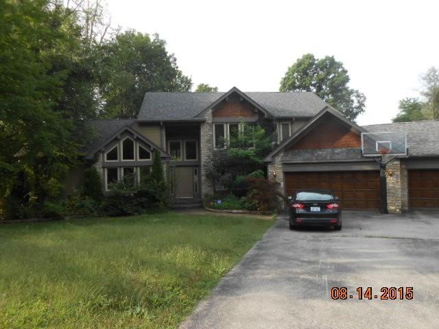 9725 Decatur Drive Indianapolis, IN 46256 - Photo 2 of 5