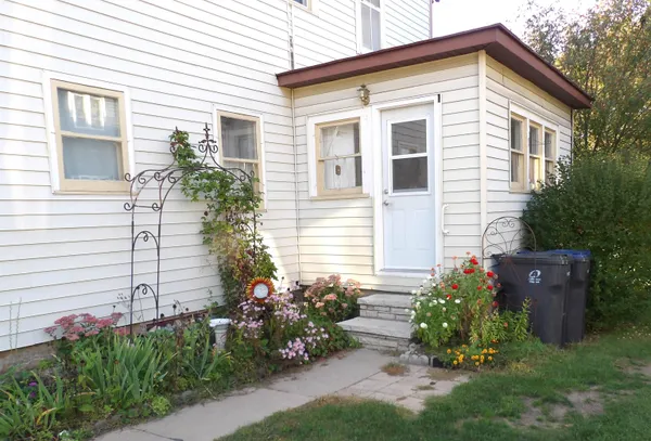 $279,000 | 330 West Main Street, Princeton, WI 54968
