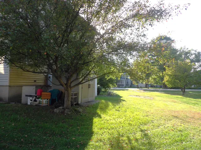 $299,000 | 330 West Main Street, Princeton, WI 54968