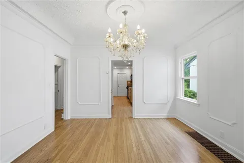 $280,000 | 6656 The Paseo, Kansas City, MO 64132