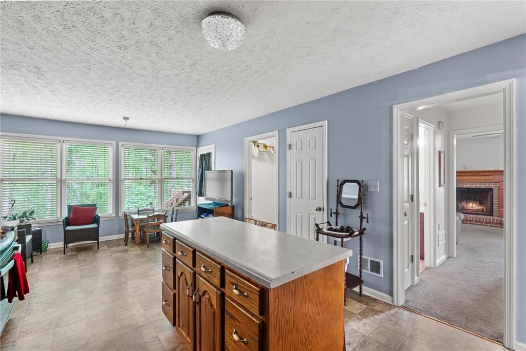 165 Hayes Circle Rex, GA 30273 - Photo 12 of 44