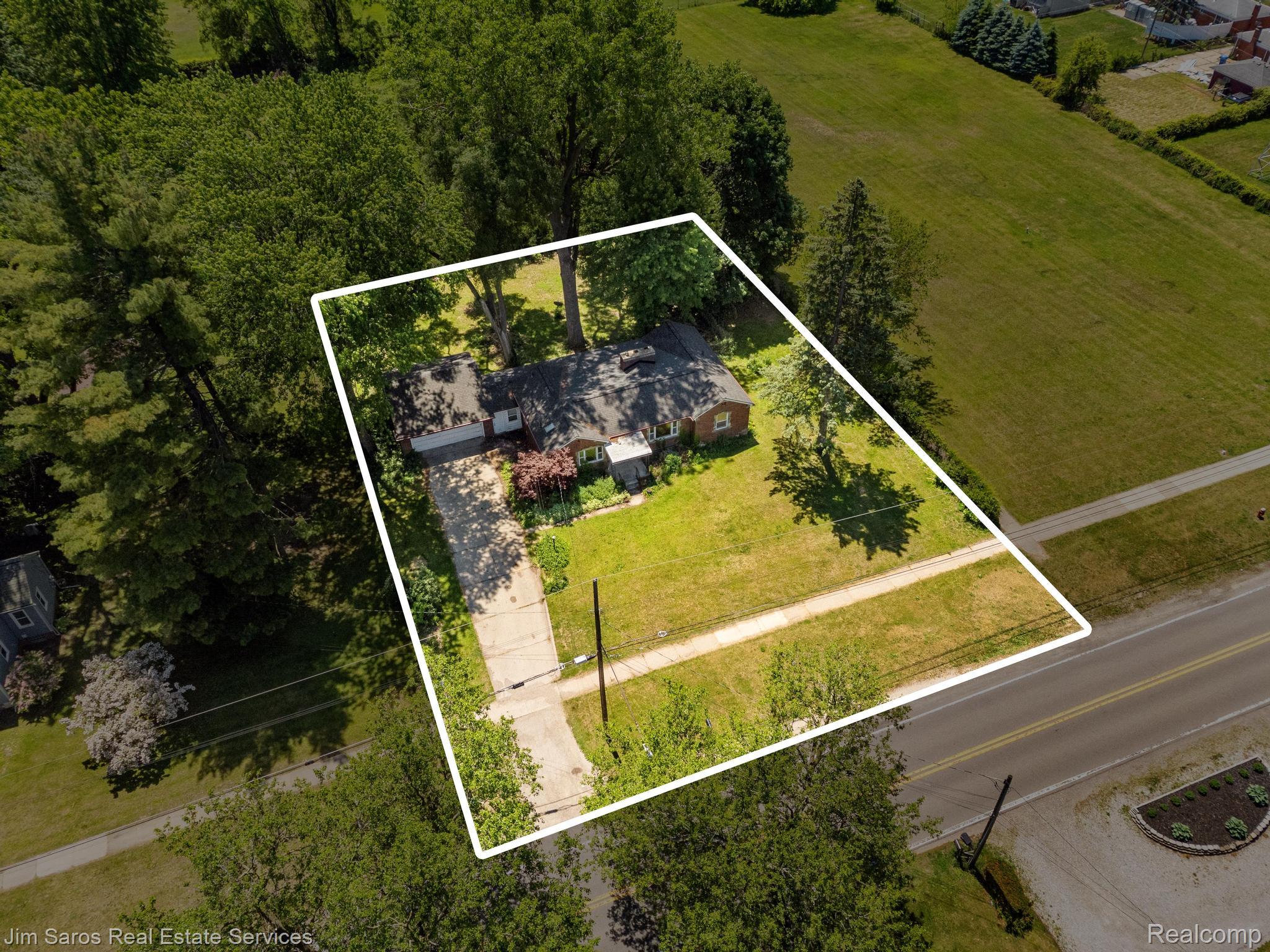 4800 Chicago Road Warren, MI 48092 - Photo 1 of 19 Large lot