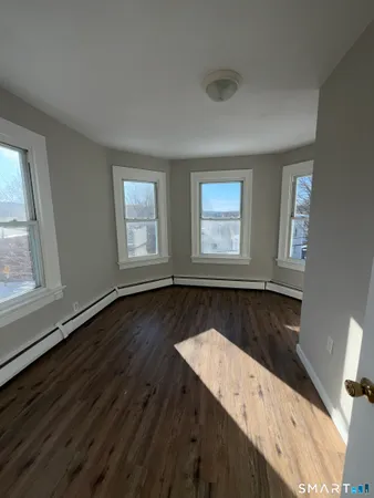 $1,350 | 42 Summer Street, Unit 4, Bristol, CT 06010