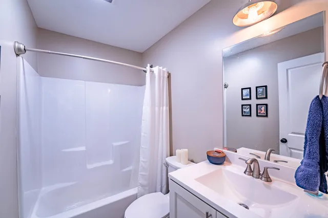 $549,900 | 397 Ethan Allen Parkway, Burlington, VT 05408