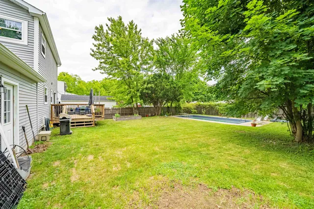 $549,900 | 397 Ethan Allen Parkway, Burlington, VT 05408