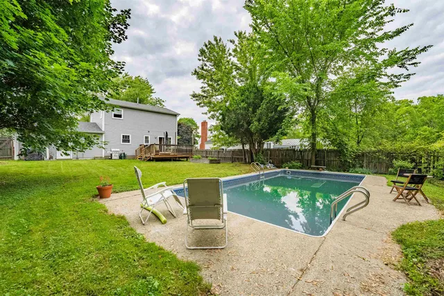 $549,900 | 397 Ethan Allen Parkway, Burlington, VT 05408