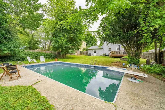 $549,900 | 397 Ethan Allen Parkway, Burlington, VT 05408