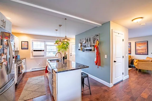 $549,900 | 397 Ethan Allen Parkway, Burlington, VT 05408