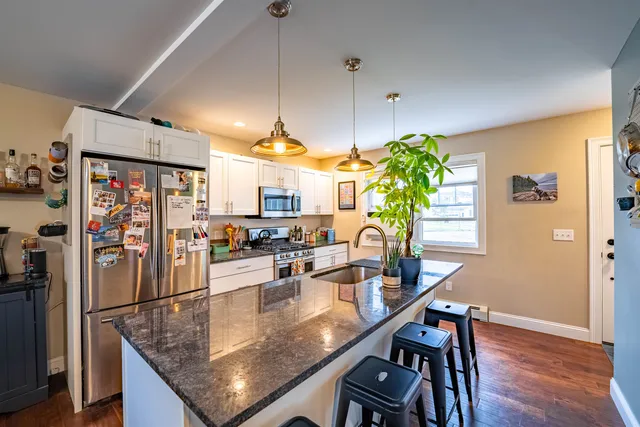 $549,900 | 397 Ethan Allen Parkway, Burlington, VT 05408