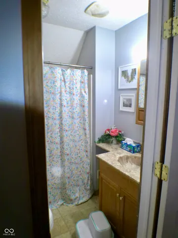 $232,500 | 308 Bishop Street, Mooresville, IN 46158