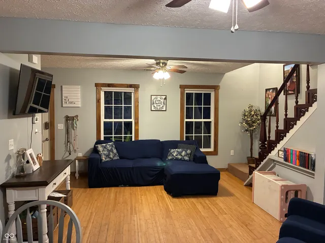 $229,000 | 308 Bishop Street, Mooresville, IN 46158