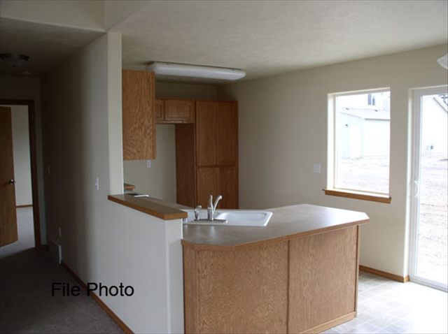 9801 Springfield Lane Spokane Valley, WA 99206 - Photo 5 of 9 Gallery Image 5