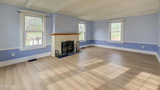 $365,000 | 120 County Highway 155, Broadalbin, NY 12025