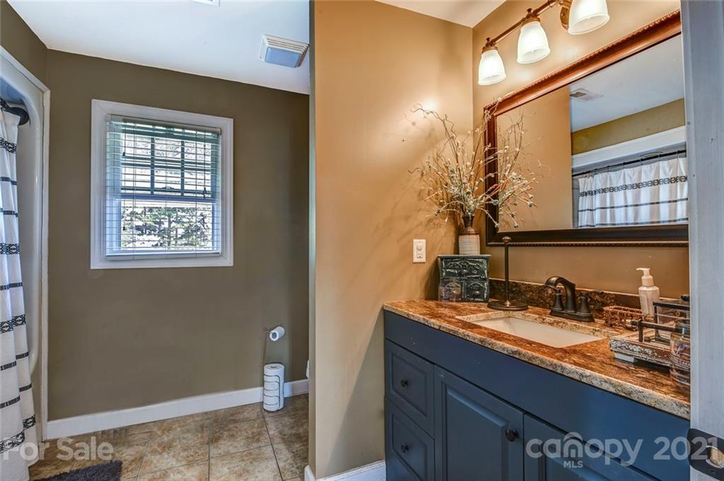 225 Hilbert Road Rockwell, NC 28138 - Photo 11 of 26 Gallery Image 11
