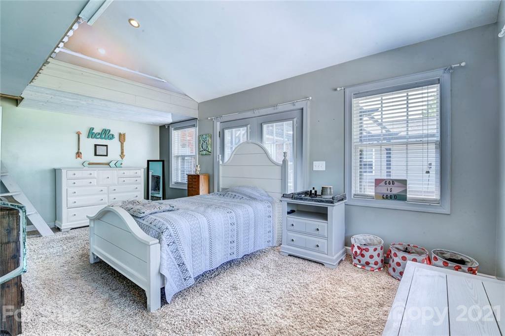 225 Hilbert Road Rockwell, NC 28138 - Photo 13 of 26 Gallery Image 13