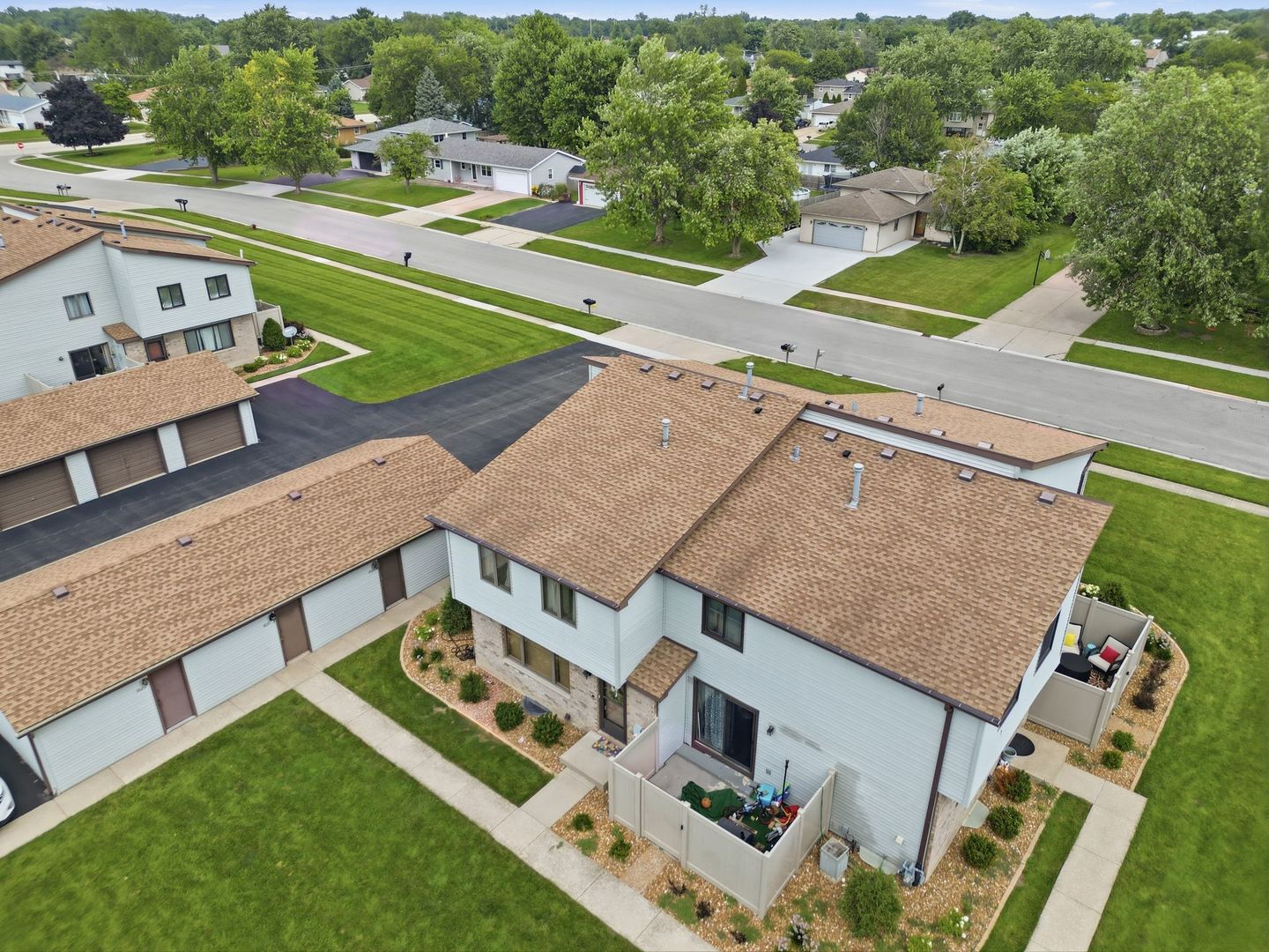 1031 Southgate Road New Lenox, IL 60451 - Photo 23 of 27 Gallery Image 23