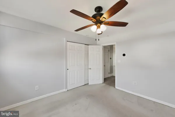 an empty room