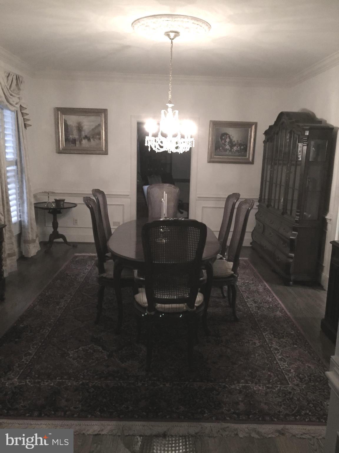 39218 Foxhill Road Leesburg, VA 20175 - Photo 20 of 36 Dining room