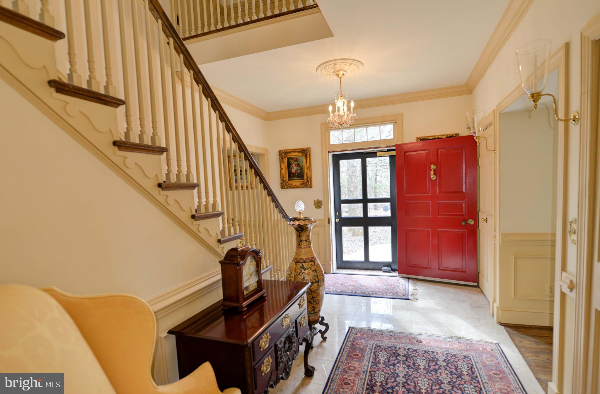 39218 Foxhill Road Leesburg, VA 20175 - Photo 8 of 36 Lovely Foyer