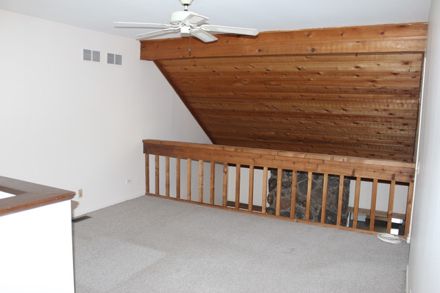 704 Wakefield Road Gurnee, IL 60031 - Photo 7 of 20 a view of a balcony
