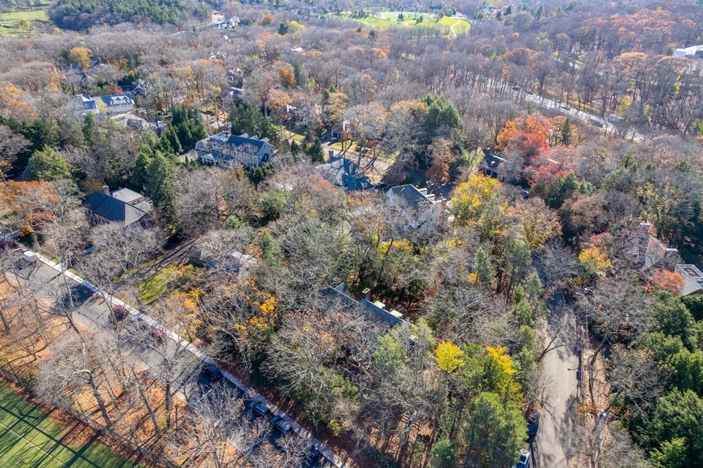320 Woodland Road Brookline, MA 02467 - Photo 16 of 19 Gallery Image 16