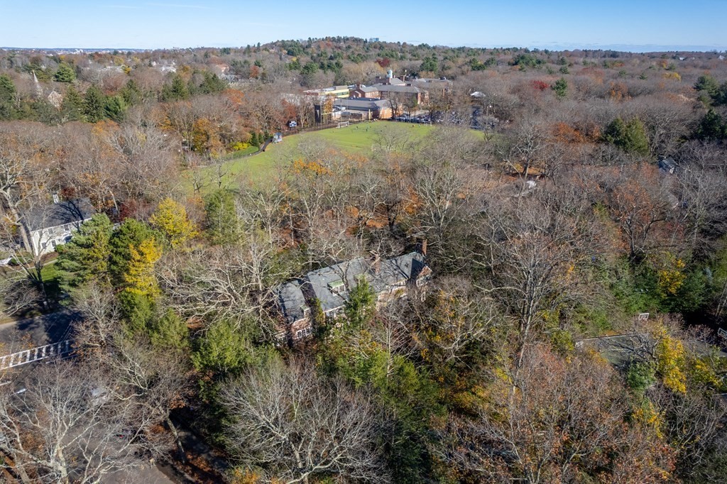 320 Woodland Road Brookline, MA 02467 - Photo 17 of 19 Gallery Image 17
